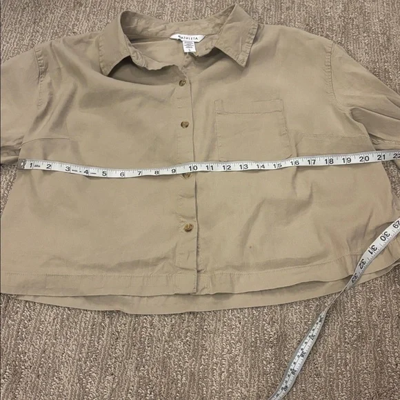 Athleta Khaki Button-Up Shirt - Picture 8 of 9